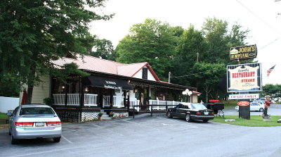 Johns Pappys Restaurant.JPG