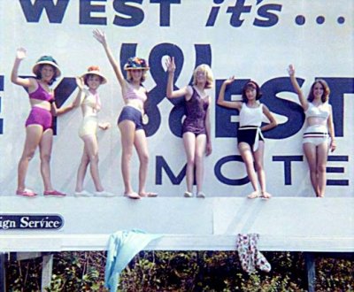 1963 - Linda Manson, Debbie Johns, Betty Warren, Irene, Gloria Wolfe and Linda High on a billboard