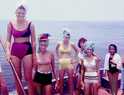 1963 - Linda Manson, Betty Warren, Debbie Johns, Gloria Wolfe, Linda High and Sandy's friend Laura on a boat