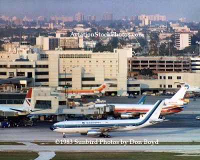 1983 - British Airways B747, Eastern Airlines A-300, Air Jamaica B727, Air Florida DC-10 and B737 and Pan Am B727 at MIA