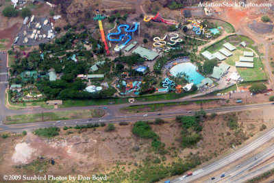 A view of Wet 'n' Wild in Kapolei from Northwest Airlines flight 803 B747-451 N670US