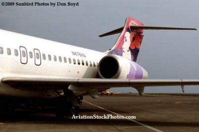 Hawaiian Airlines B717-22A N476HA at Kona International Airport