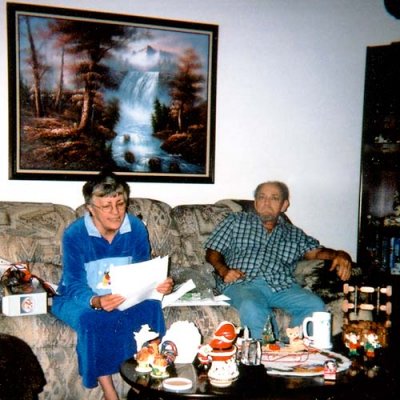 Elizabeth Liz Jones Kettleman and husband Jerry at Christmas