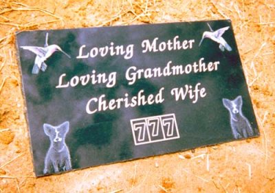 2005 - Elizabeth Liz Jones Kettleman's gravestone