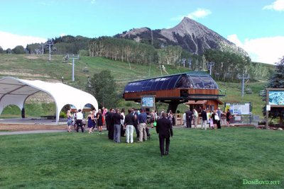 Guest going up the ski lift for Justin and Erica's wedding at Crested Butte Mountain Resort (2637)