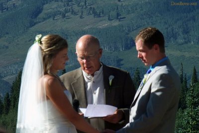 Justin's and Erica's wedding ceremony at Crested Butte Mountain Resort (2688-soft)