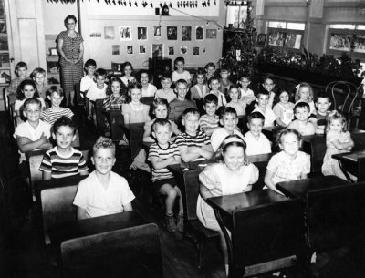 1947 - Mrs. Williams' 2nd grade class at Coral Gables Elementary in Coral Gables