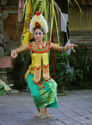 Barong Dance, Batubulan Village