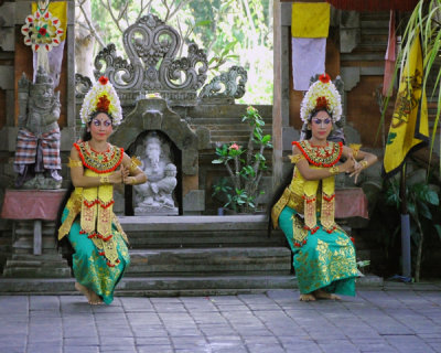 Barong Dance, Batubulan Village