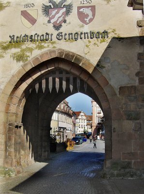 KINZIG TOWER ARCHWAY