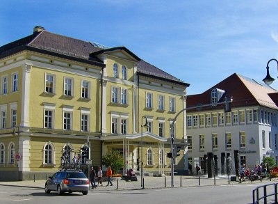 TOURIST INFORMATION OFFICE