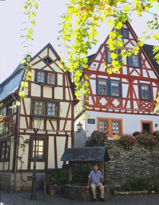 WELL  BY  DISTINCTIVE TIMBER-FRAMED HOUSES