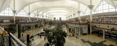 Denver_International_Airport.jpg