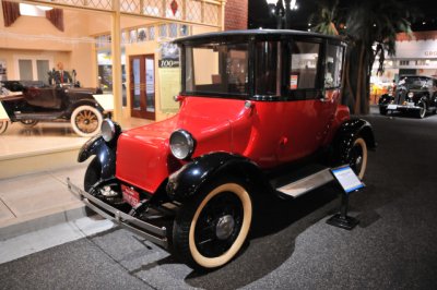 1917 Detroit Electric Brougham Model 61