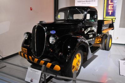 1939 Ford Model 81-C Dump Truck