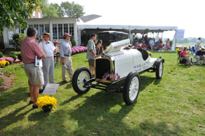 1926 Pontiac Boattail Racer at the 2008 Radnor Hunt Concours d'Elegance in Malvern, Pennsylvania.