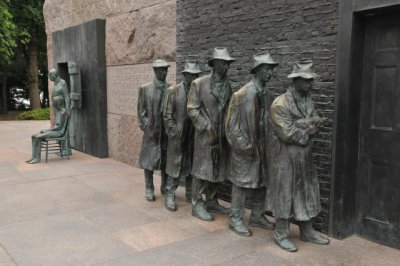 Remembering the bread lines of the Great Depression, Roosevelt Memorial.