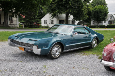 1966 Oldsmobile Toronado