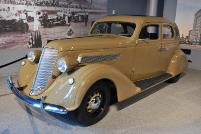 1935 Nash Ambassador 8 Sedan, completely restored