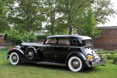 1934 Packard V12 Sport Phaeton by Dietrich, owned by Ray Scherr, Best of Show among American cars