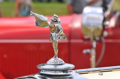 Hood ornament of 1929 Cadillac 341-B Roadster