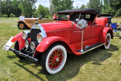 1925 Stutz Model 695 Convertible Roadster by Weyman, owned by Pete Todo