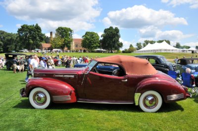 1942 Packard Darrin Convertible, 2009 Meadow Brook Concours d'Elegance, Rochester, Michigan