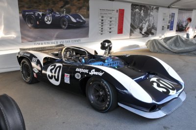 Dan Gurney drove this 1966 Lola T70 to victory in the 1966 ...