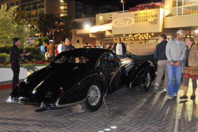 1938 Talbot-Lago T150-C Lago Speciale Teardrop Coupe, sold for $4.62 million, chassis no. 90034, 170 hp (rated 140), 3996cc six