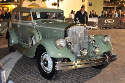 1933 Pierce-Arrow Twelve Convertible Sedan, sold for $302,500, chassis no. 355091, 175 hp, 462 cid V12, 1st owner Carole Lombard