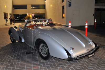 1938 Delahaye 135MS Sports Cabriolet, sold for $852,500, chassis no. 60123, deVillars coachwork, 160 hp, 3557 cc inline-6