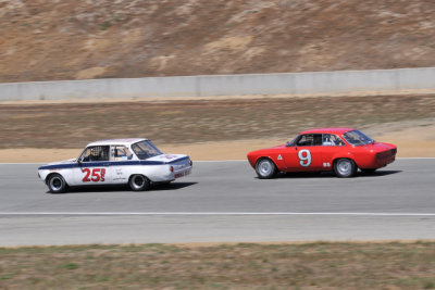 No. 25, Tim Brecht, 1968 BMW 2002 T/A, and No. 9, Ken Dobson, 1967 Alfa Romeo GT Veloce