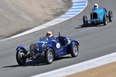 No. 36, Peter W. Mullin, 1936 Bugatti Type 57SC, in front (3174)