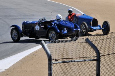 Driver of oncoming Bugatti avoids contact with Peter Mullin's spinning Type 57SC. (3235)