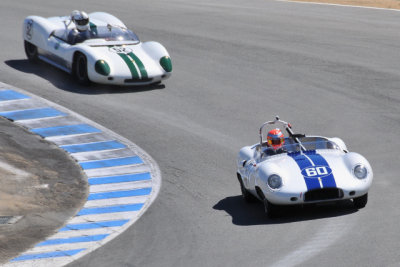 No. 60, Alex Buncombe, 1959 Lister Costin, and No. 52, Carl Moore, 1960 Lotus 19