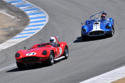 No. 71, Greg Meyer, 1958 Devin SS, and No. 77, John Goodman, 1959 Devin SS