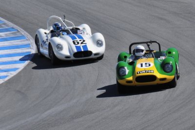 No. 15, Brent Backman, 1957 Lister Knobbly Jaguar, and No. 62, Steven J. Hilton, 1958 Lister