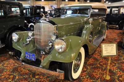 1933 Pierce-Arrow 1242 7-Passenger Touring