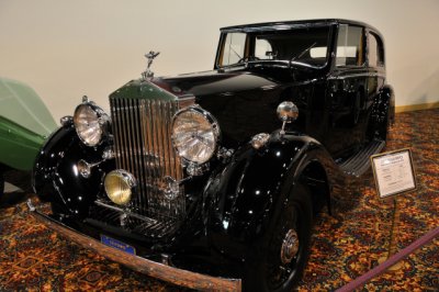 1937 Rolls-Royce Phantom III Sedanca de Ville by H.J.Mulliner