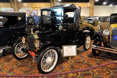 1915 Ford Model T Coupelet (DC)