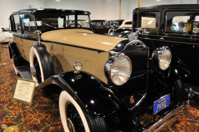 1930 Packard 745 Deluxe Eight Imperial Sport Landaulet by Murphy ... hidden from 1930 to 1968; found in 1968 almost like new