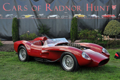 1958 Ferrari 250 Testa Rossa, built in late 1957, owned by Fred Simeone, Philadelphia, PA, Chairman's Award (5889)