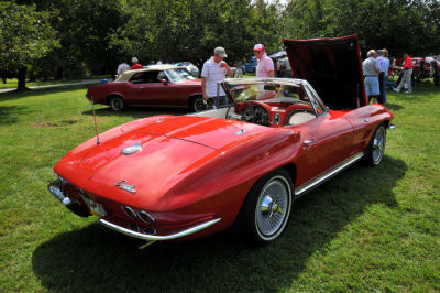 1964 Chevrolet Corvette convertible, owned by Walt Wonchoba, Lincoln University, PA (6016)