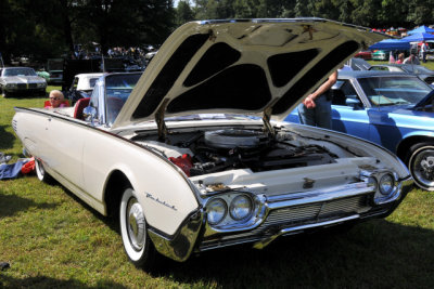 1961 Ford Thunderbird Sports Roadster, owned by Hugh W. Black, Jr. (6099)