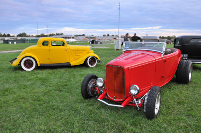 From left, 1934 and 1932 Fords (6537)