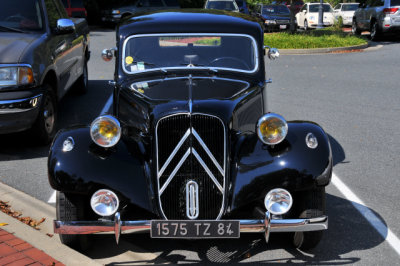 Spectator's Citroen (6563)