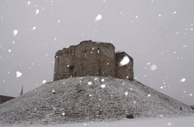 cliffords tower