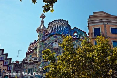 Another Gaudi creation