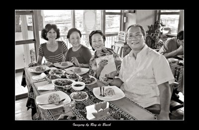 lunch at Omars