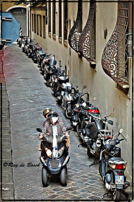 Narrow alley in Florence